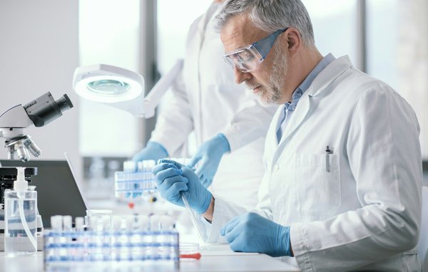 Découvrez xpermd.org : votre réseau expert en techniques peu invasives